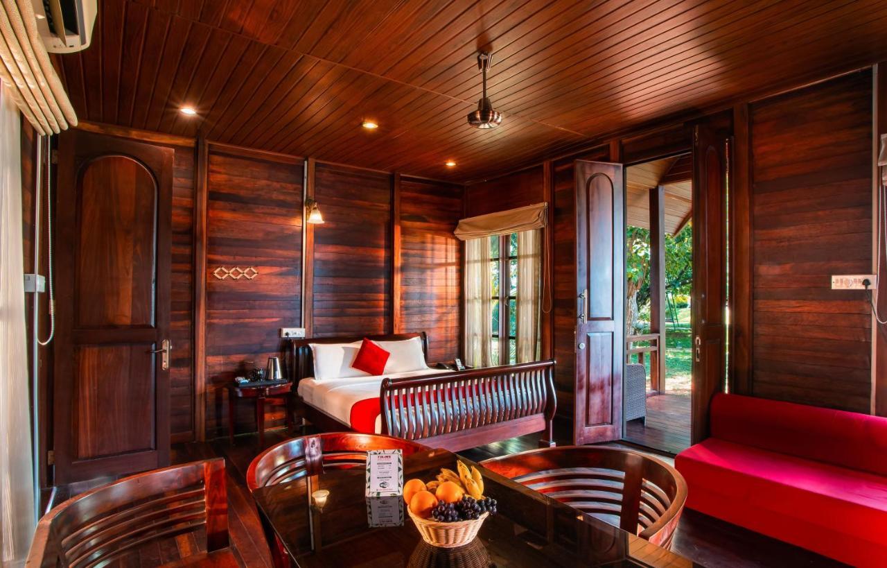 Cyrus Resort Alappuzha Екстериор снимка