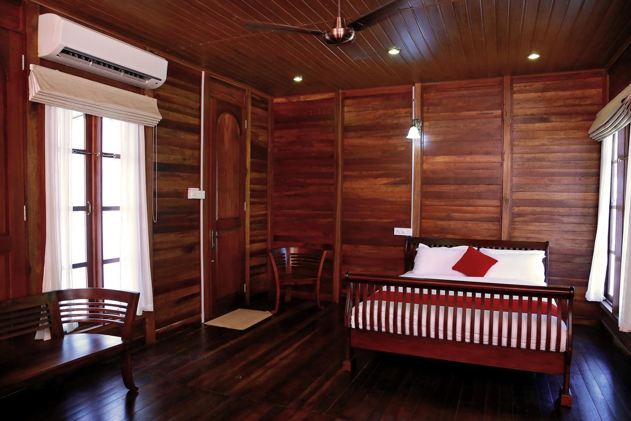 Cyrus Resort Alappuzha Екстериор снимка